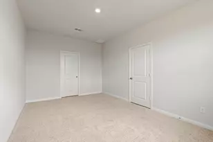 8843 New Jade Dr, Iowa Colony, TX 77583 - Photo 6
