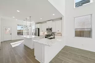 12846 Meadow Wind Wy, Conroe, TX 77302 - Photo 6