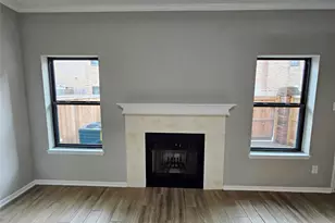 9800 Pagewood Ln, Houston, TX 77042 - Photo 6