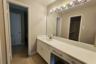 9800 Pagewood Ln, Houston, TX 77042 - Photo 26