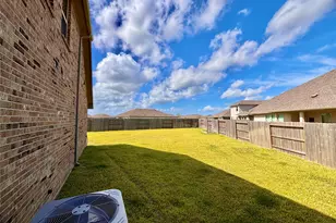 13618 Table Rock Dr, La Marque, TX 77568 - Photo 16