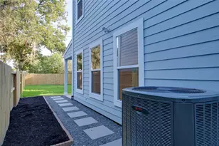 957 Ringold St, Houston, TX 77088 - Photo 24