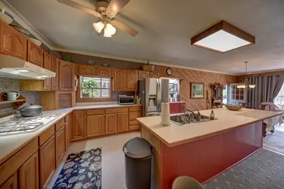 1026 Atchison Street, Sealy, TX 77474 - Photo 36