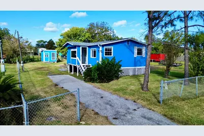 1116 6th Street, San Leon, TX 77539 - Photo 1
