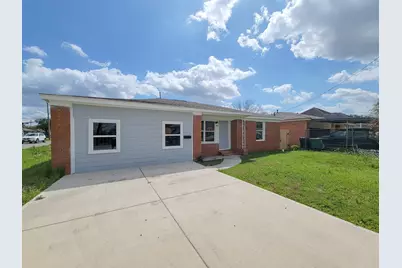 4538 Clover Street, Houston, TX 77051 - Photo 2