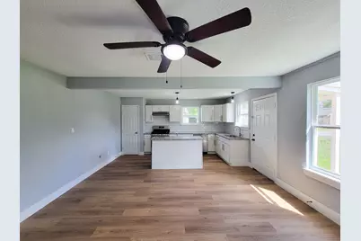 4538 Clover Street, Houston, TX 77051 - Photo 8