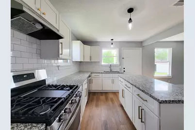 4538 Clover Street, Houston, TX 77051 - Photo 12