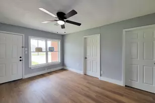 4538 Clover St, Houston, TX 77051 - Photo 4