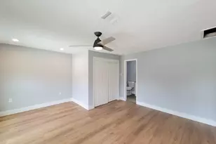 4538 Clover St, Houston, TX 77051 - Photo 20