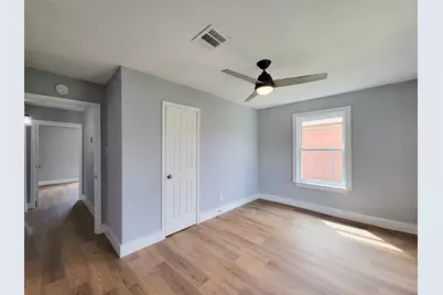 4538 Clover Street, Houston, TX 77051 - Photo 26