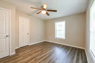 319 Rustic Dr, Pasadena, TX 77502 - Photo 20