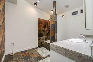 5419 Gulfton St, Houston, TX 77081 - Photo 6