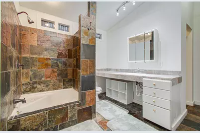 5419 Gulfton Street #G, Houston, TX 77081 - Photo 6
