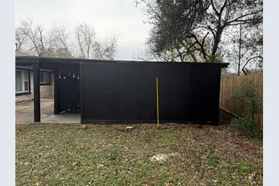 7070 Brace Street, Houston, TX 77061 - Photo 16