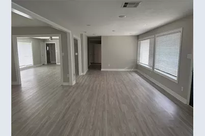 7070 Brace Street, Houston, TX 77061 - Photo 12