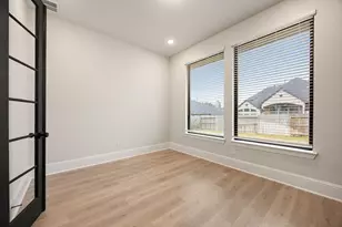 734 Platinum Stone Ln, Pinehurst, TX 77362 - Photo 14