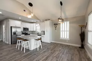 4030 Panola Dr, Galveston, TX 77554 - Photo 18