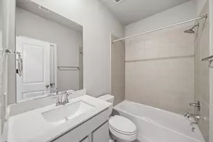 11047 Valley Fort Drive, Missouri City, TX 77459 - Photo 6