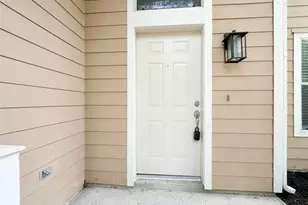 11 Orion Star Ct, The Woodlands, TX 77382 - Photo 4