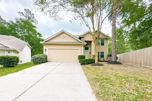 11 Orion Star Ct, The Woodlands, TX 77382 - Photo 2