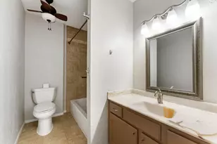 1 N Birchcane Ct, The Woodlands, TX 77381 - Photo 44