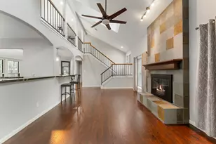 1 N Birchcane Ct, The Woodlands, TX 77381 - Photo 12