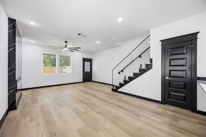 8026 Penrod A/B Street #A/B, Houston, TX 77028 - Photo 8