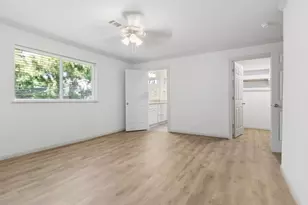 6022 Beaudry Dr, Houston, TX 77035 - Photo 14