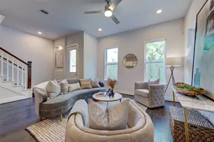 853 Mansfield St, Houston, TX 77091 - Photo 2