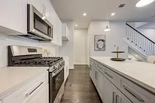 853 Mansfield St, Houston, TX 77091 - Photo 4