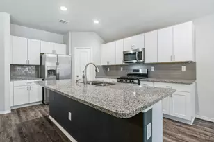 135 Courageous Side Way, Magnolia, TX 77354 - Photo 10