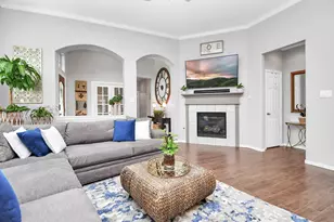 8624 Sunset Loch Dr, Spring, TX 77379 - Photo 6