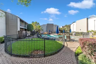 1100 Augusta Dr, Houston, TX 77057 - Photo 44