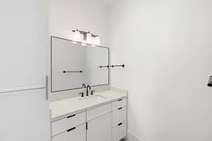 1642 Norfolk St, Houston, TX 77006 - Photo 42