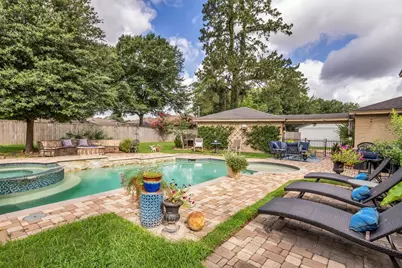 14115 Paradise Valley Drive, Houston, TX 77069 - Photo 10