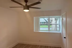 9410 Albury Dr, Houston, TX 77096 - Photo 16