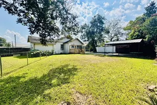 2305 Beaumont Ave, Liberty, TX 77575 - Photo 28