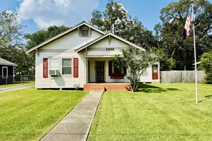 2305 Beaumont Ave, Liberty, TX 77575 - Photo 1