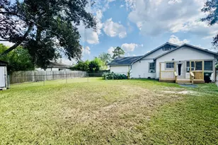 2305 Beaumont Ave, Liberty, TX 77575 - Photo 26