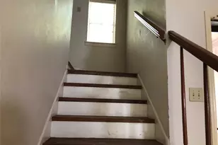 8715 Lawncliff Ln, Houston, TX 77040 - Photo 12