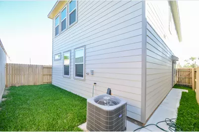 14127 Mellow Pine Ct, Houston, TX 77032 - Photo 32