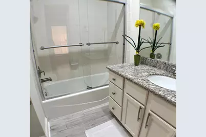 913 Birdsall Street, Houston, TX 77007 - Photo 22