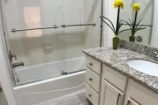 913 Birdsall St, Houston, TX 77007 - Photo 22