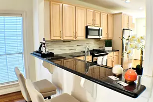 913 Birdsall St, Houston, TX 77007 - Photo 8