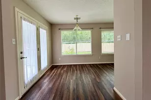 4006 Hunnington Dr, Conroe, TX 77303 - Photo 8