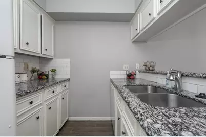 11500 Meadow Lane #4, Houston, TX 77477 - Photo 10