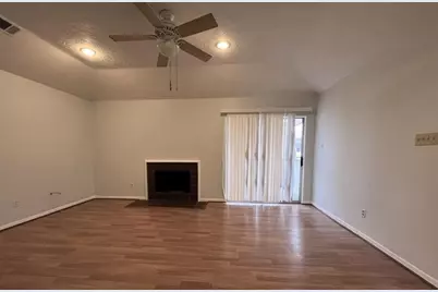 11500 Meadow Lane #4, Houston, TX 77477 - Photo 18