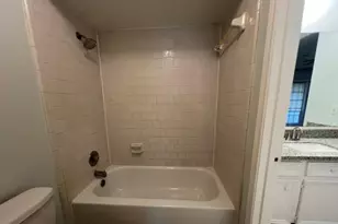 11500 Meadow Ln, Houston, TX 77477 - Photo 22