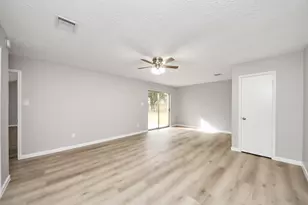 4431 Brandemere Way St, Houston, TX 77066 - Photo 12