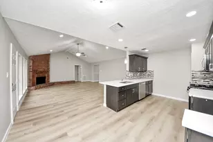 4431 Brandemere Way St, Houston, TX 77066 - Photo 4